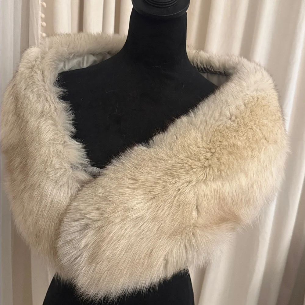SAGA FOX BLUE FOX FUR WRAP SHAWL COLLAR